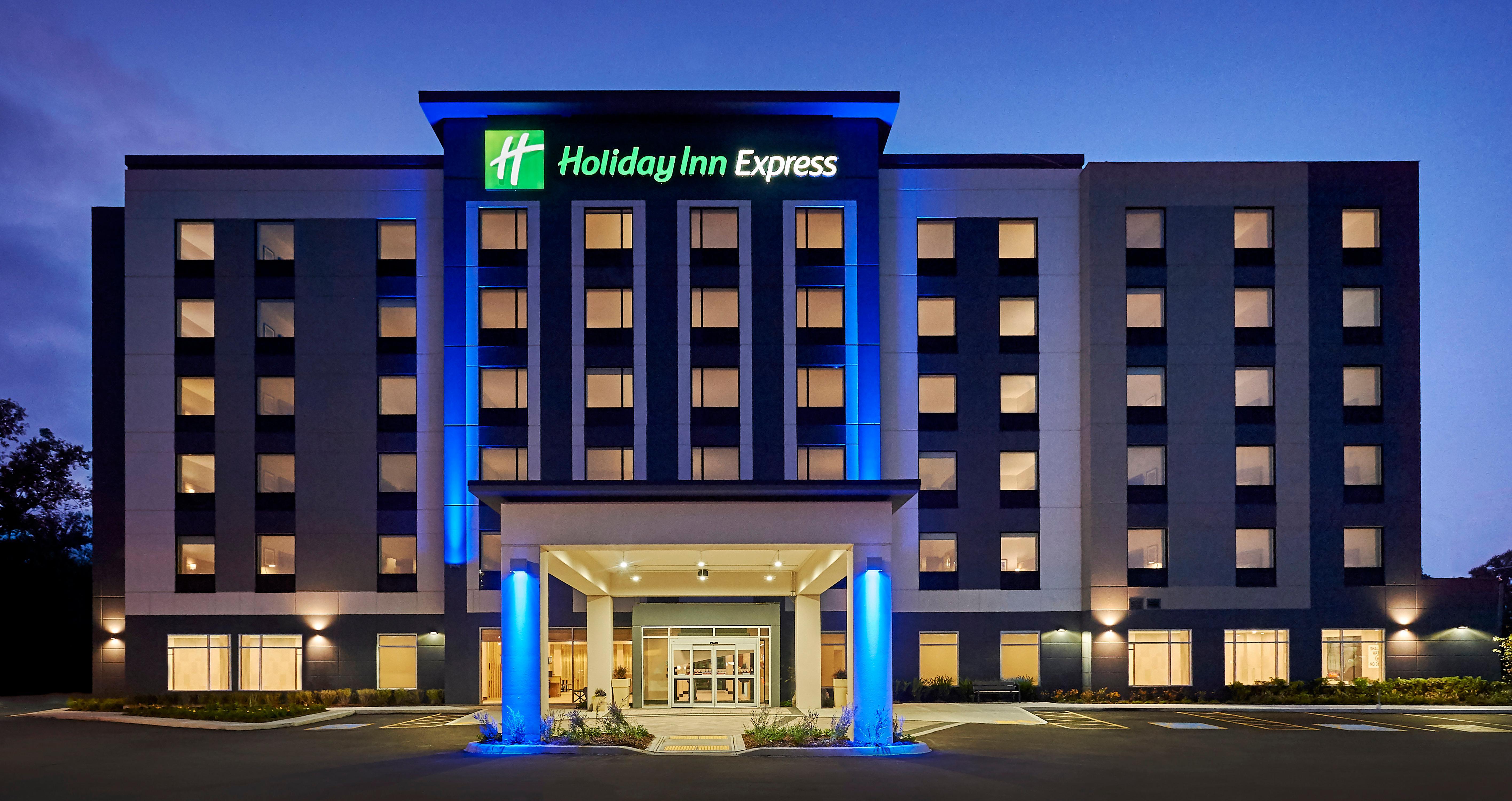 Holiday Inn Express - Sarnia - Point Edward By Ihg Εξωτερικό φωτογραφία