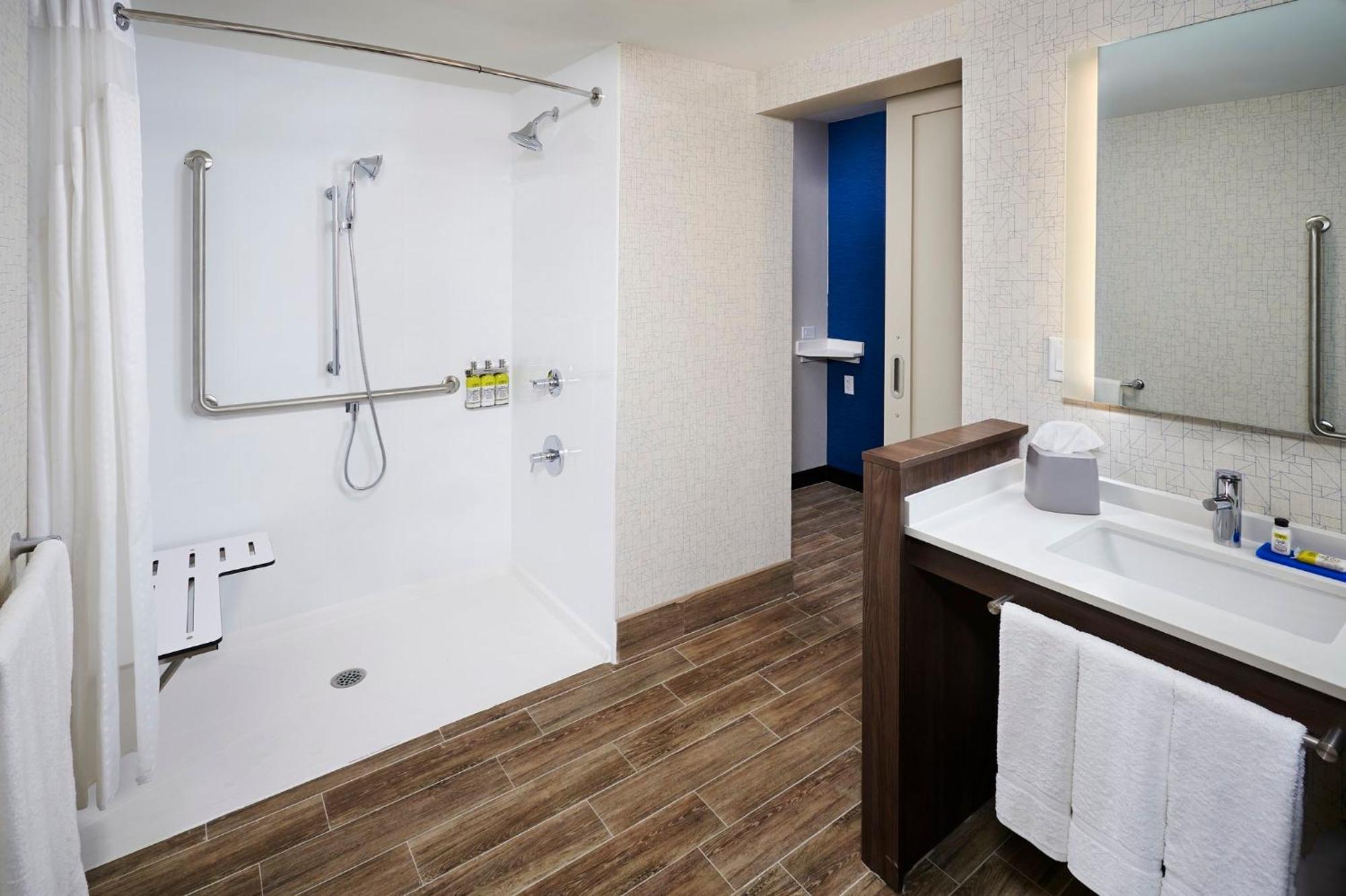 Holiday Inn Express - Sarnia - Point Edward By Ihg Εξωτερικό φωτογραφία